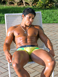 Latin bodybuilder Luiz Tribal